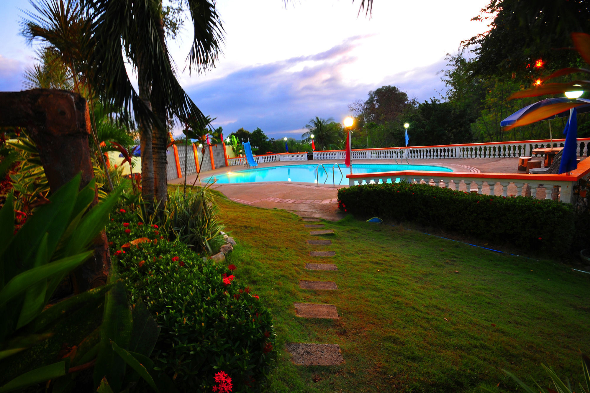 Hillside Resort Puerto Princesa Kültér fotó