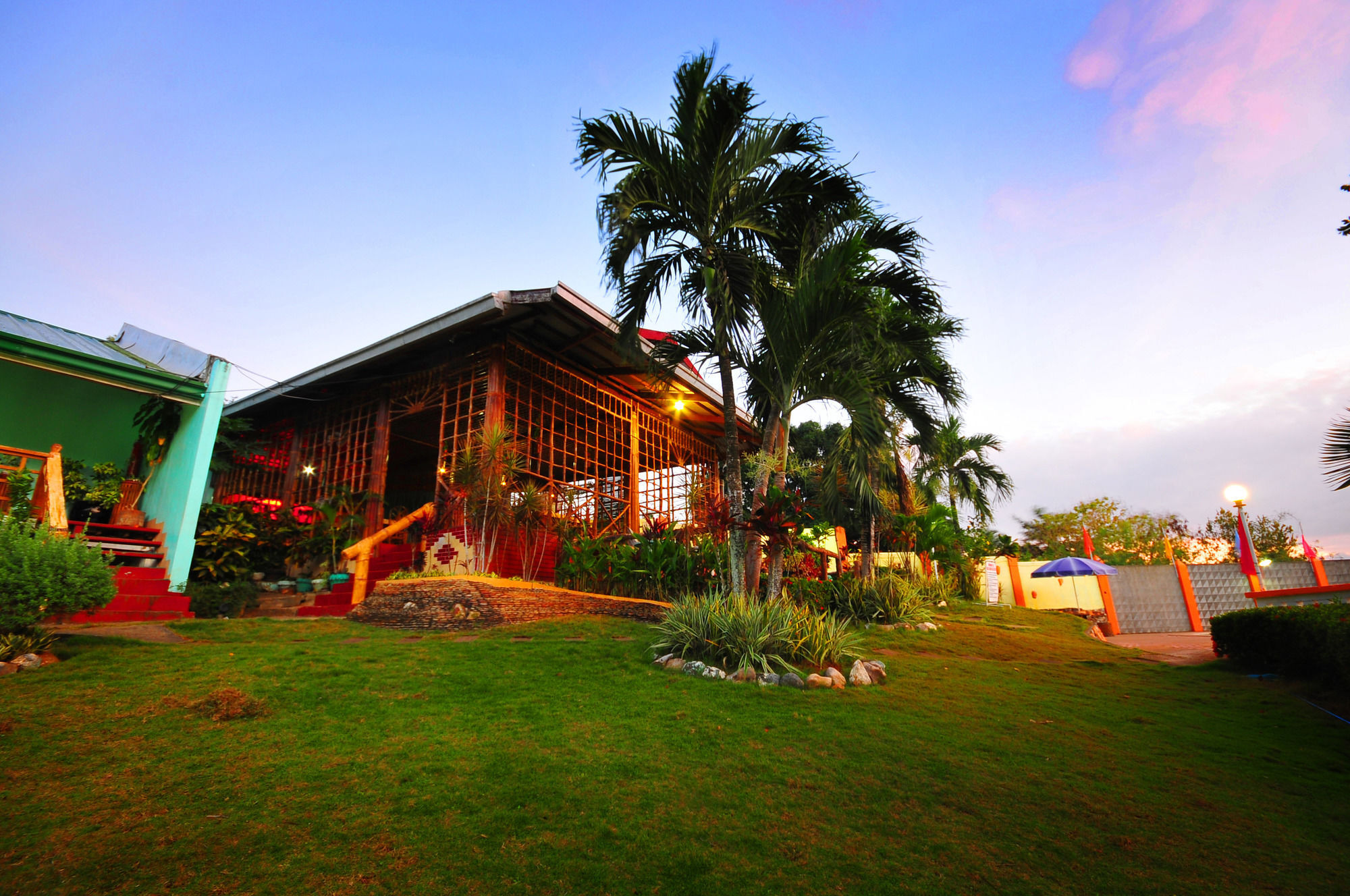 Hillside Resort Puerto Princesa Kültér fotó